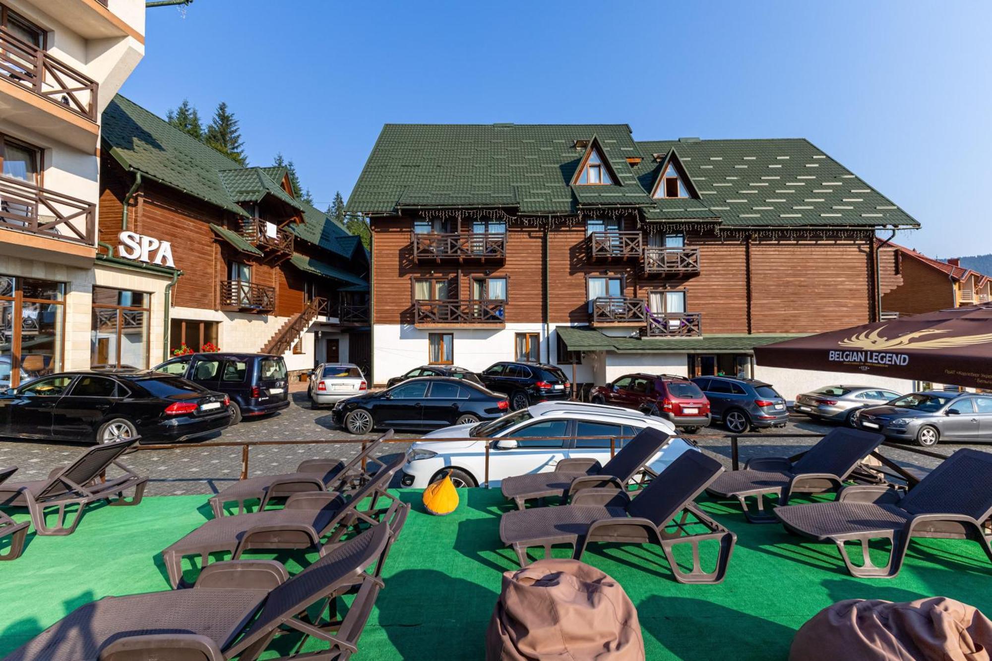 La Кrechunu Hotel Bukovel Exterior photo