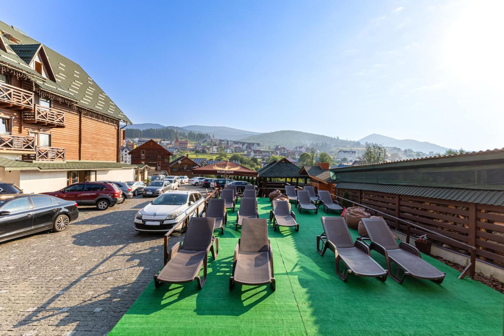 La Кrechunu Hotel Bukovel Exterior photo